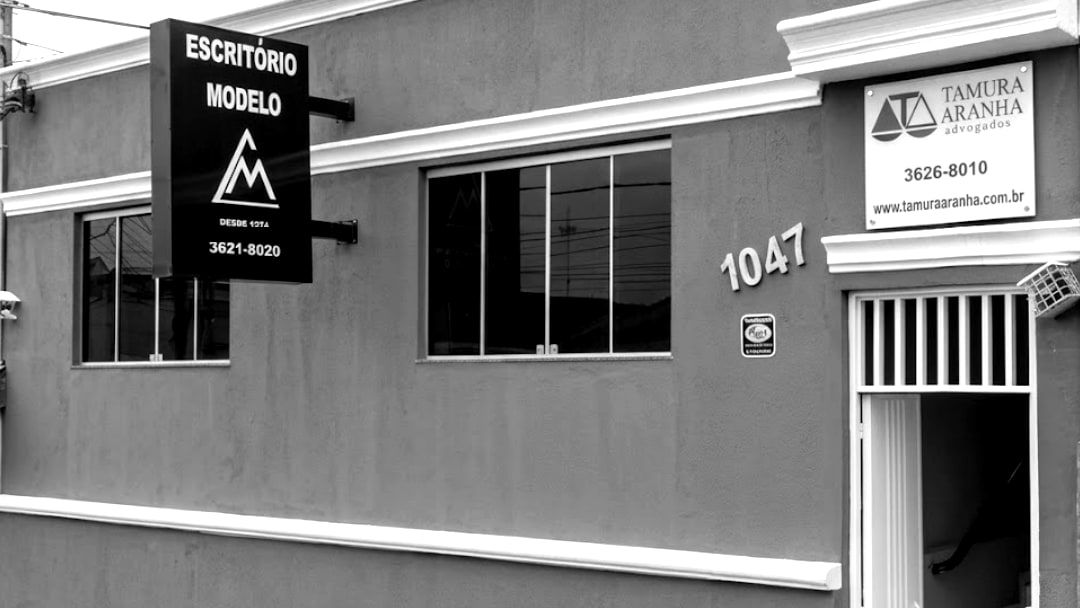 Fachada do Escritório Modelo na Rua Major Prado, 1.047, em Jaú